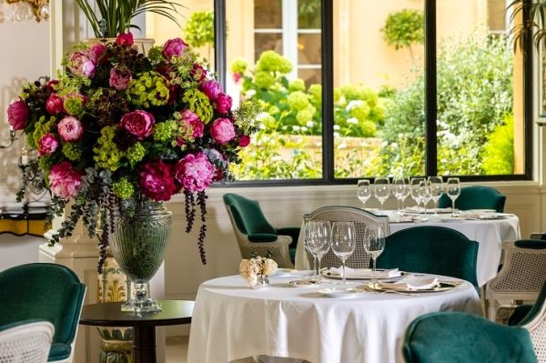 Dîner Romantique à Villa Saint-Ange, Aix-en-Provence