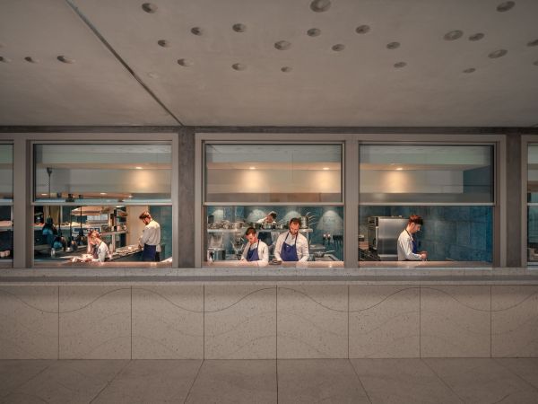 Face au Levant – Restaurant gastronomique l’Oursin