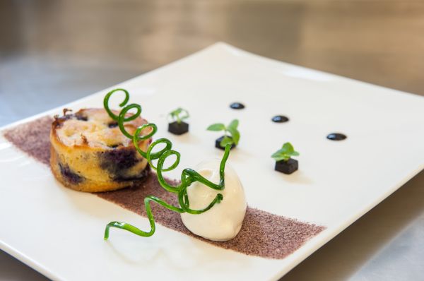 séjour au Rocher Blanc et Diner au Château d'Orfeuillette