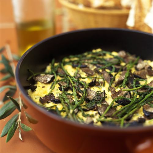 Menu végétarien (trois plats avec la truffe tuber Melanosporum)
