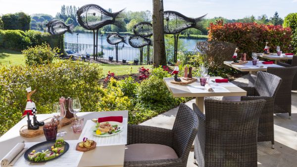 Déjeuner ou Dîner avec Apéritif au Bistrot des Générations